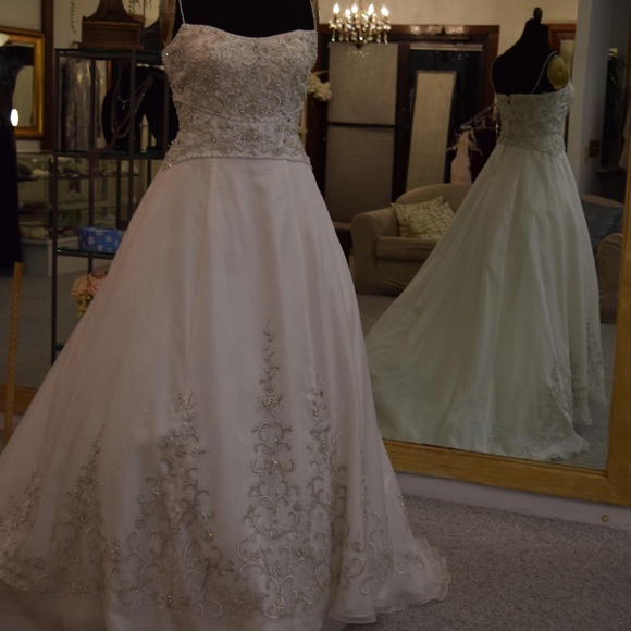Stephen Yearick Other - Wedding gown